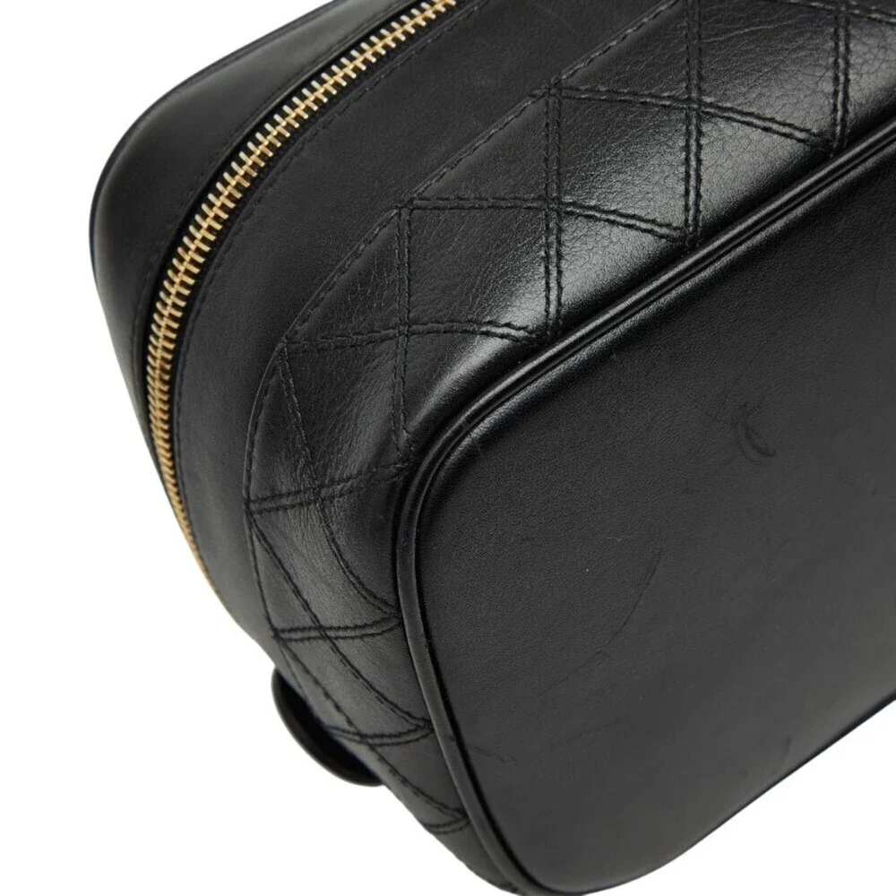 CHANEL Black Lambskin Leather Vanity Bag